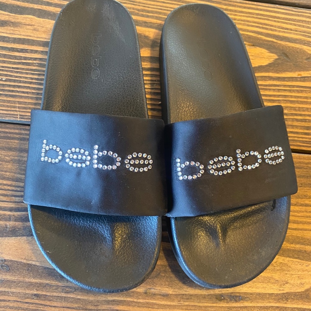 Bebe slides size 10